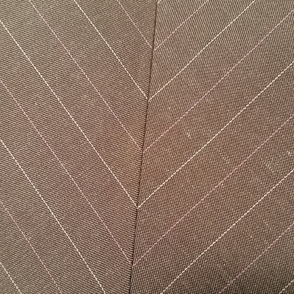 Brown striped skirt - Picture 4 of 4